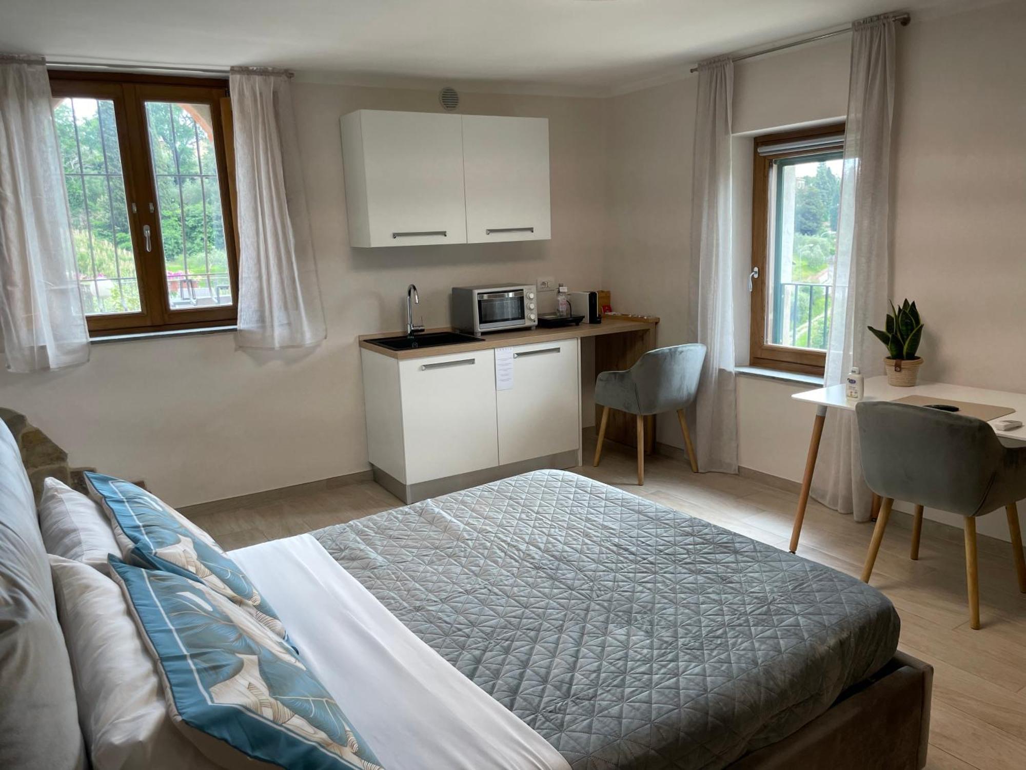 סינאלונגה Resort Panoramico Canale Suite - Private Parking - Natural Park מראה חיצוני תמונה