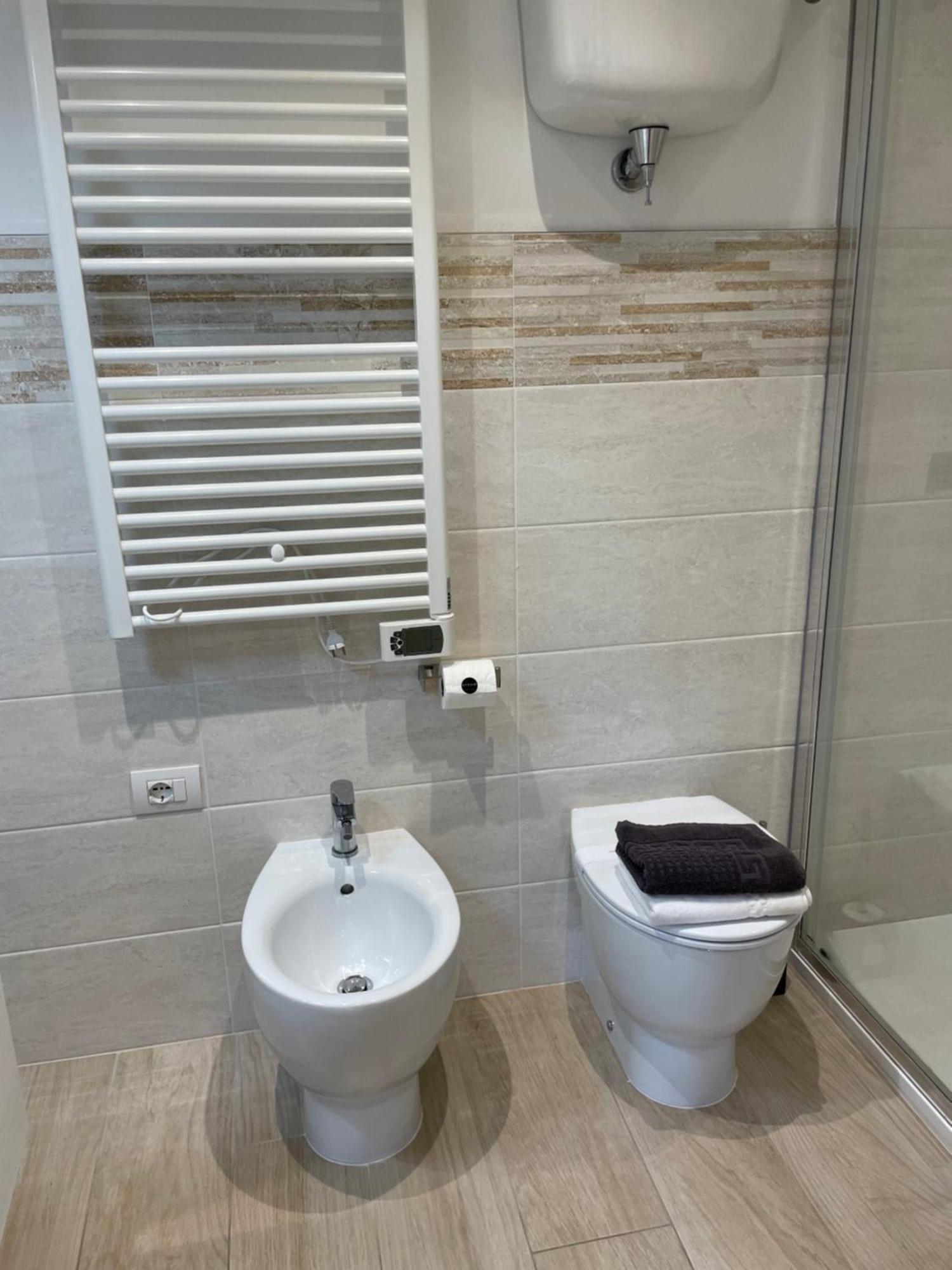 סינאלונגה Resort Panoramico Canale Suite - Private Parking - Natural Park מראה חיצוני תמונה
