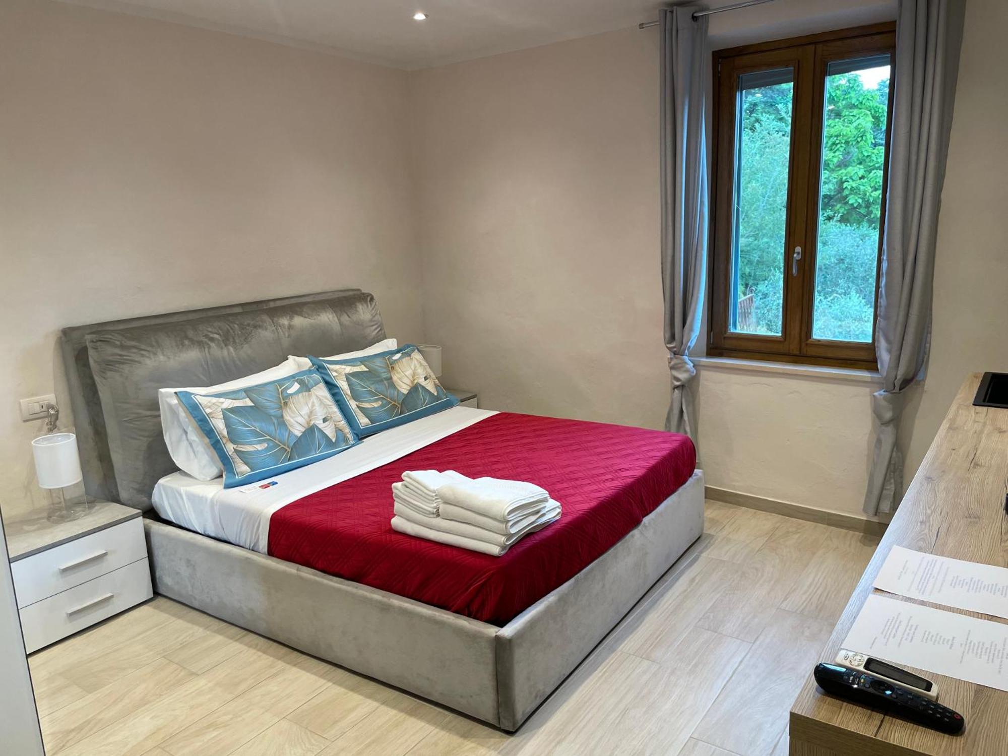 סינאלונגה Resort Panoramico Canale Suite - Private Parking - Natural Park מראה חיצוני תמונה