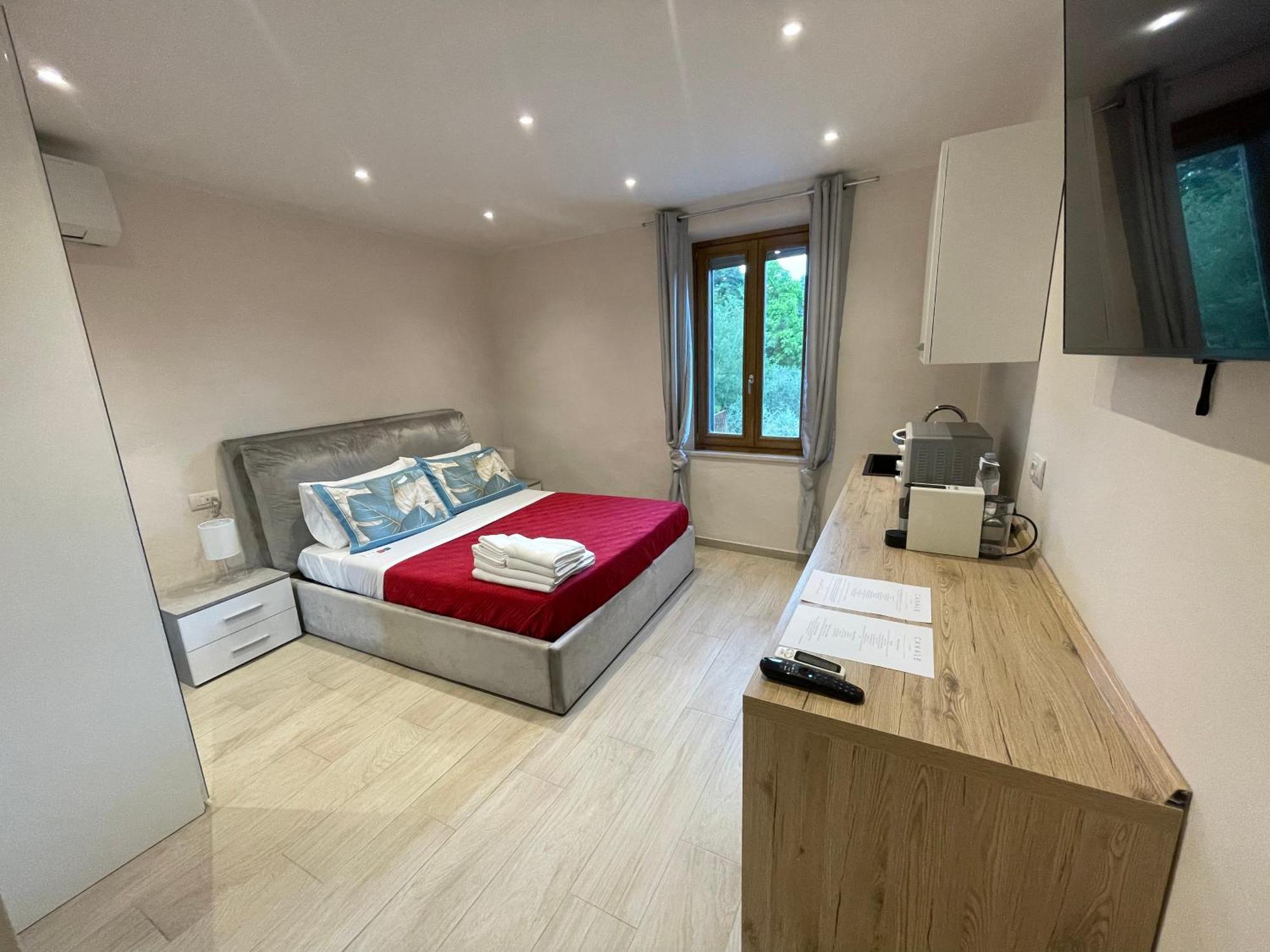 סינאלונגה Resort Panoramico Canale Suite - Private Parking - Natural Park מראה חיצוני תמונה